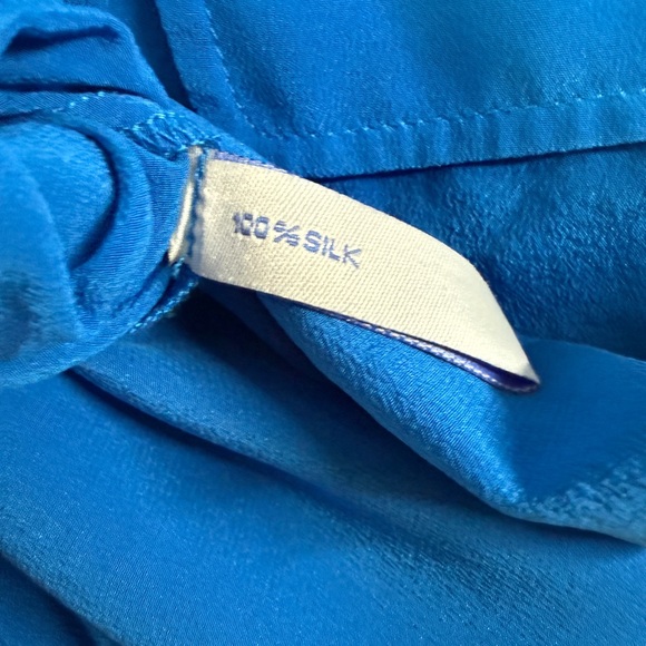 Scilla by Dora Landa 100% Silk Tie-Front Blouse – Cobalt Blue – Size PM‎ - Picture 6 of 8
